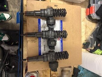 3x Vstrek Octavia 2 1.9TDi 77kw