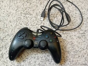 Predam na playstation 1,2,ovládač 1 kus