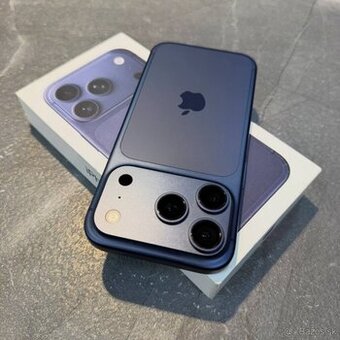 iPhone 17 Pro Deep Blue 256gb.  Bateria 92%