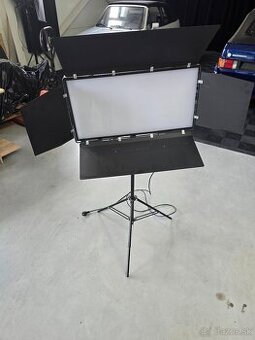 Filmové svetlo Socanland ysmg-l562-100c