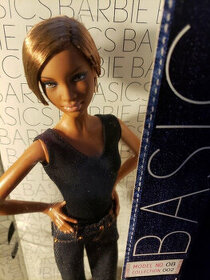 Zberateľská Barbie Basics
