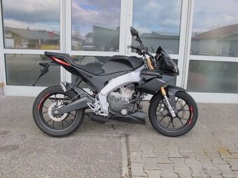 Aprilia Tuono 125