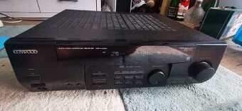 Kenwood audio video surround zosilňovač