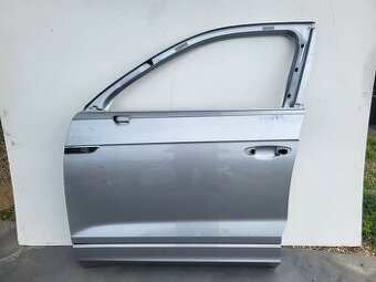Volkswagen touareq III dvere lave predne
