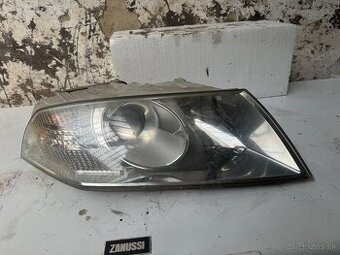 Skoda octavia 2 svetlo