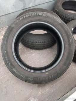 Predám pneu Michelin Primacy4 205/55 R16 91H