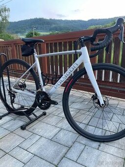 Polygon Strattos 550 cestný bicykel