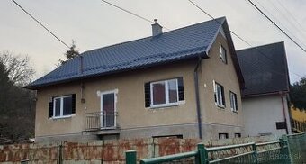 TOP Predam 120m dom 6+1 Fričovce 968 m pozemok