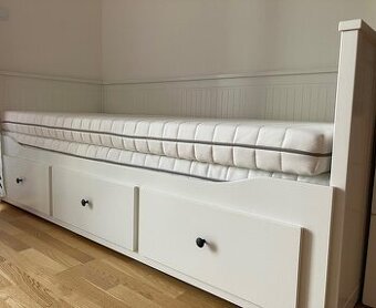 Ikea Hemnes postel - 1