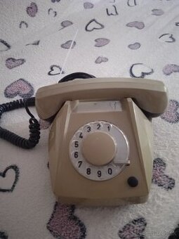 Telefón Tesla 1979