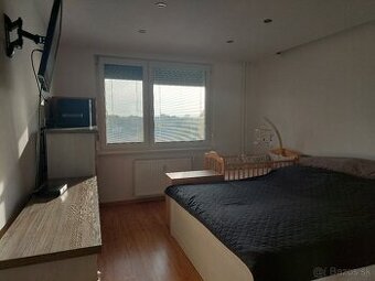 2-izbový byt s balkónom