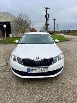 Skoda Octavia 1.6TDi DSG 81kw 2017 kupena SR