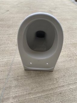 Zavesne wc Cersanit pouzivane