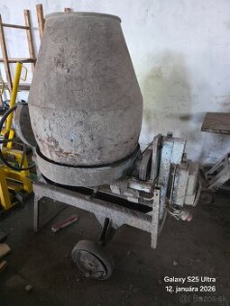 Predám veľkú miesacku na 380V