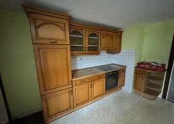 Rustikální kuchyňská linka dub masiv se spotřebiči,5585