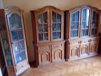 Obývacia stena z masívu