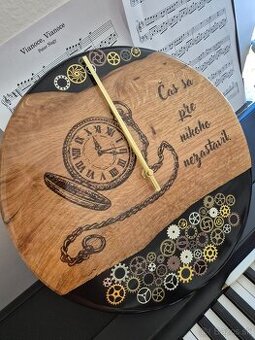 Ručne vyrábané živicové hodiny