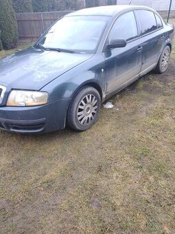 Predám Škoda Superb 1 na ND, NEPOJAZDNÉ