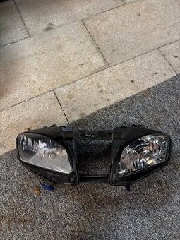 Yamaha r6 predné svetlo