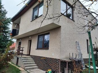 Prenájom  3 izbový Byt v N.Bani rozloha 72m2