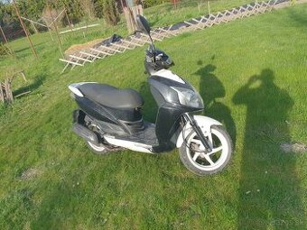 Predám skúter SYM 125