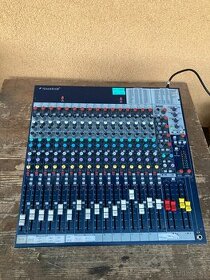 Mixážní pult Soundcraft FX16 Pro II 16