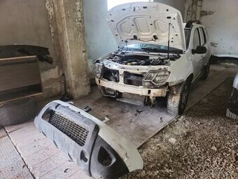 DACIA DUSTER 1.5 DIESEL 4X4
