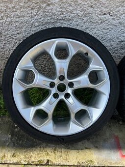 Original Ford 5x108 R19