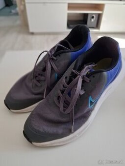 Detské tenisky Nike 37,5