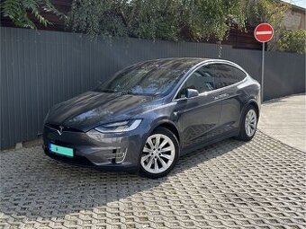 Tesla Model X 75D 2017 Unlimited Free Supercharging