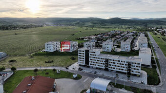 NA Predaj 4 izbový byt v projekte VINICE Pezinok 150m2