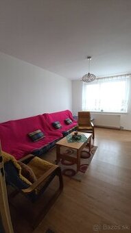 Prenájom 2-izbového bytu s balkónom