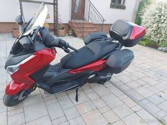 Honda Forza 350
