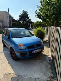 Ford Fusion 1,4i benzín .2010