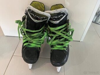 Korčule BAUER VAPOR x4