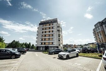 Na predaj luxusný komplet zariadený 3-izbový byt – Fončorda
