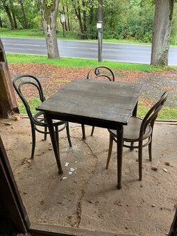 Thonet