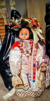 Bábika v kroji