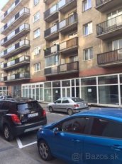 Predám veľký Obchodný priestor 180m2, v BA III