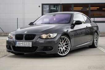 BMW Rad 3 Coupé 335i A/T