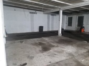 Prenajmem Velku Dielnu z rozlohou 180m2 , plus montazna jama