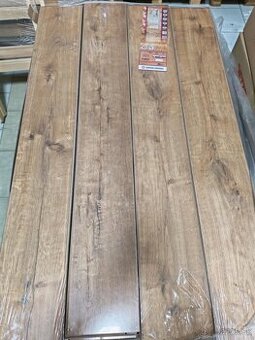 Laminátová podlaha 8mm