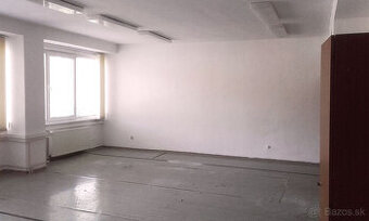 Prenájom - administratívny priestor 58 m2 Banská Bystrica-Ra