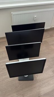 4ks monitory na predaj - 1