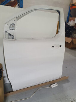 Predné dvere ľavé na Citroen Jumpy Space tourer