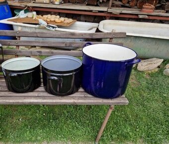 Smaltovane hrnce na zabijacku