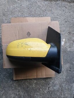 Vw fox pravy spetak žltý