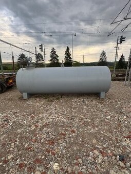 Priemyselná  nádrž.