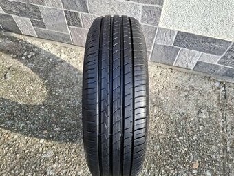 letné pneu 215/70 R16 FALKEN , 4ks, 8 mm
