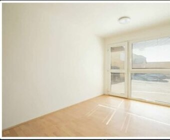 Na predaj viac účelovú budovu na Športovej ulici v Dunajskej